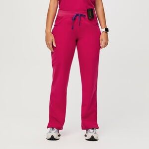 Figs Kade Cargo Scrub Pants (Tall) - Ultra Rose